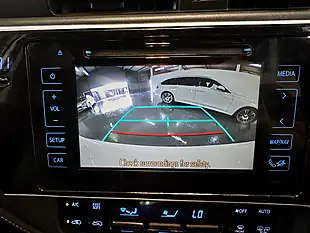 Used 2015 Toyota Auris Design White - Interior and Exterior details 16