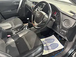 Used 2015 Toyota Auris Excel Grey - Interior and Exterior details 13