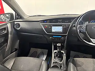 Used 2015 Toyota Auris Excel Grey - Interior and Exterior details 19