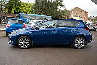 Used 2015 Toyota Auris Excel Nautical Blue - Interior and Exterior details 5