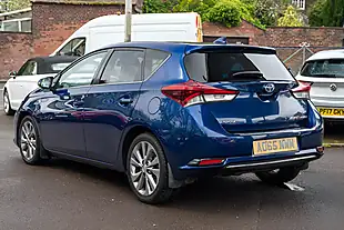 Used 2015 Toyota Auris Excel Nautical Blue - Interior and Exterior details 6