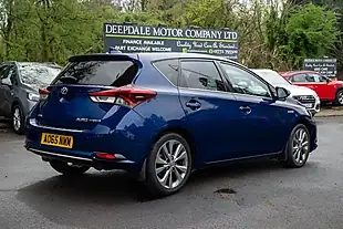 Used 2015 Toyota Auris Excel Nautical Blue - Interior and Exterior details 8
