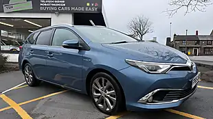 Used 2015 Toyota Auris Excel Touring Sports Blue - Interior and Exterior details 5