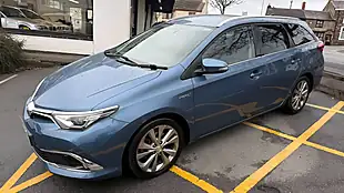 Used 2015 Toyota Auris Excel Touring Sports Blue - Interior and Exterior details 7