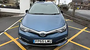 Used 2015 Toyota Auris Excel Touring Sports Blue - Interior and Exterior details 9