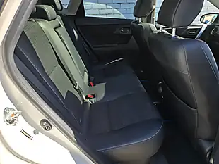 Used 2015 Toyota Auris Excel White - Interior and Exterior details 15