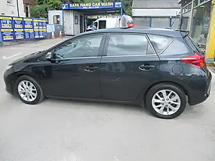 Used 2015 Toyota Auris Icon Grey - Interior and Exterior details 5