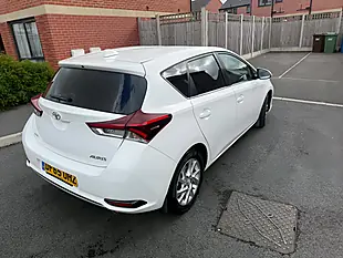 Used 2015 Toyota Auris Icon - Interior and Exterior details 9