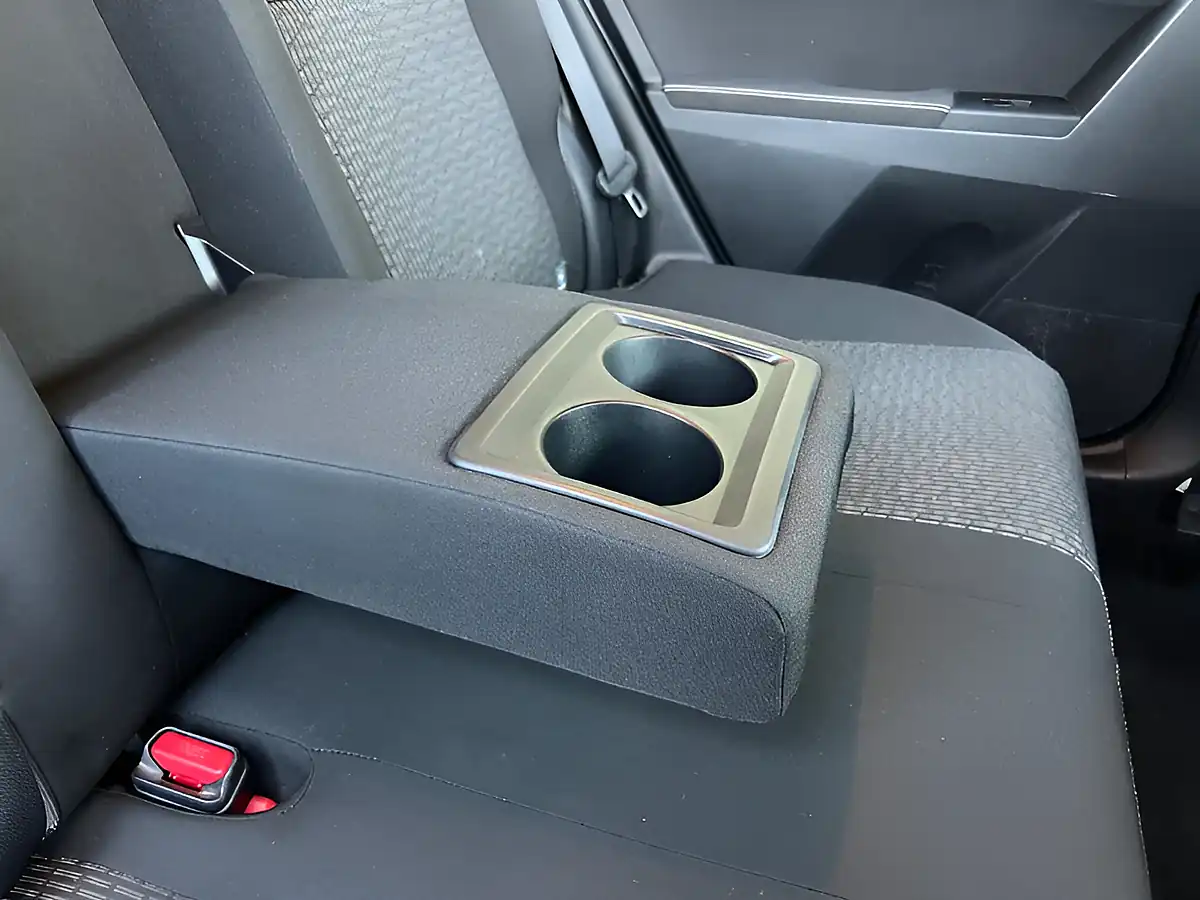 Used 2015 Toyota Auris Icon Plus Blue - Interior and Exterior details 14