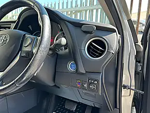 Used 2015 Toyota Auris Icon Plus Grey - Interior and Exterior details 16