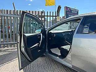 Used 2015 Toyota Auris Icon Plus Grey - Interior and Exterior details 19
