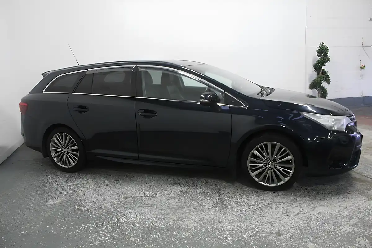 Used 2015 Toyota Avensis Excel Touring Sports Grey - Interior and Exterior details 3