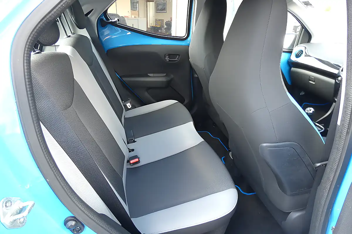 Used 2015 Toyota Aygo X-Cite 2 Blue - Interior and Exterior details 15