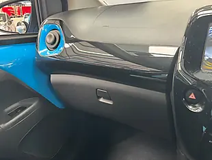Used 2015 Toyota Aygo X-Cite Blue - Interior and Exterior details 14
