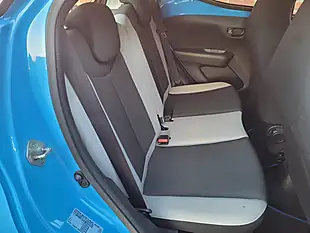 Used 2015 Toyota Aygo X-Cite Blue - Interior and Exterior details 15