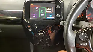 Used 2015 Toyota Aygo X-Cite Cyan Splash Blue - Interior and Exterior details 8