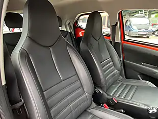 Used 2015 Toyota Aygo X-Cite Orange - Interior and Exterior details 13