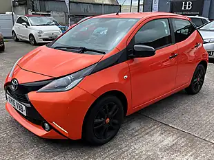 Used 2015 Toyota Aygo X-Cite Orange - Interior and Exterior details 5