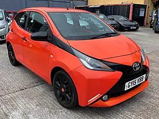 Used 2015 Toyota Aygo X-Cite Orange - Interior and Exterior details 2