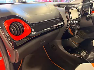 Used 2015 Toyota Aygo X-Cite Orange - Interior and Exterior details 10