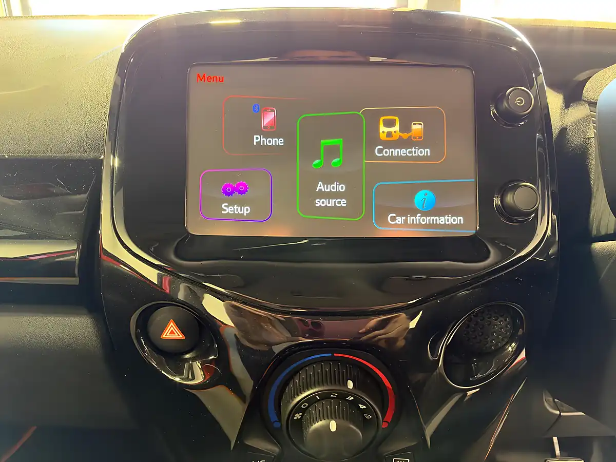 Used 2015 Toyota Aygo X-Cite Orange - Interior and Exterior details 14