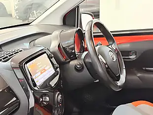 Used 2015 Toyota Aygo X-Cite Orange - Interior and Exterior details 17