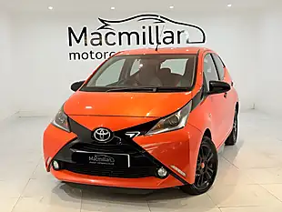 Used 2015 Toyota Aygo X-Cite Orange - Interior and Exterior details 5