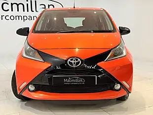 Used 2015 Toyota Aygo X-Cite Orange - Interior and Exterior details 7