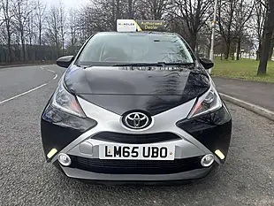Used 2015 Toyota Aygo X-Clusiv Black - Interior and Exterior details 3