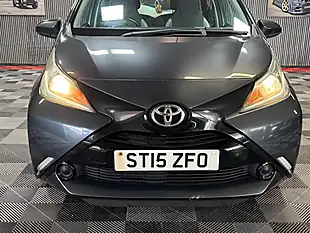 Used 2015 Toyota Aygo X-Play Grey - Interior and Exterior details 11