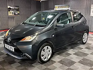 Used 2015 Toyota Aygo X-Play Grey - Interior and Exterior details 4