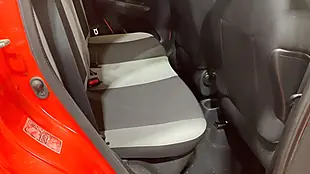 Used 2015 Toyota Aygo X-Play Orange - Interior and Exterior details 10