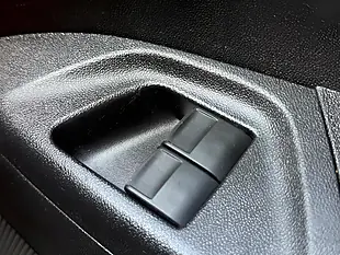 Used 2015 Toyota Aygo X-Play Red - Interior and Exterior details 12