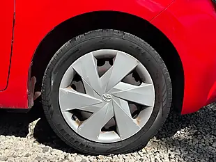 Used 2015 Toyota Aygo X-Play Red - Interior and Exterior details 15