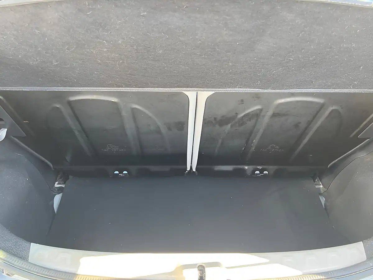 Used 2015 Toyota Aygo X-Play Silver Splash - Interior and Exterior details 12