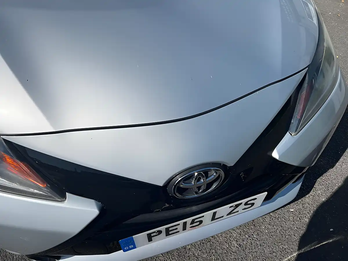 Used 2015 Toyota Aygo X-Play Silver Splash - Interior and Exterior details 9