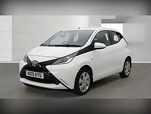 Used 2015 Toyota Aygo X-Play White - Interior and Exterior details 10