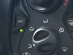 Used 2015 Toyota Aygo X-Pression Blue - Interior and Exterior details 18