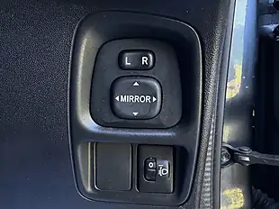 Used 2015 Toyota Aygo X-Pression Blue - Interior and Exterior details 20