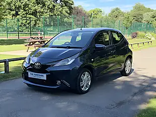 Used 2015 Toyota Aygo X-Pression Blue - Interior and Exterior details 3