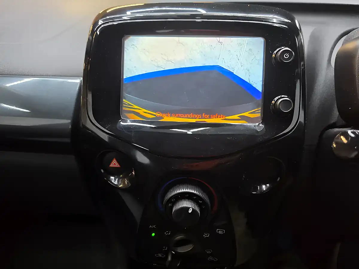 Used 2015 Toyota Aygo X-Pression Grey - Interior and Exterior details 12