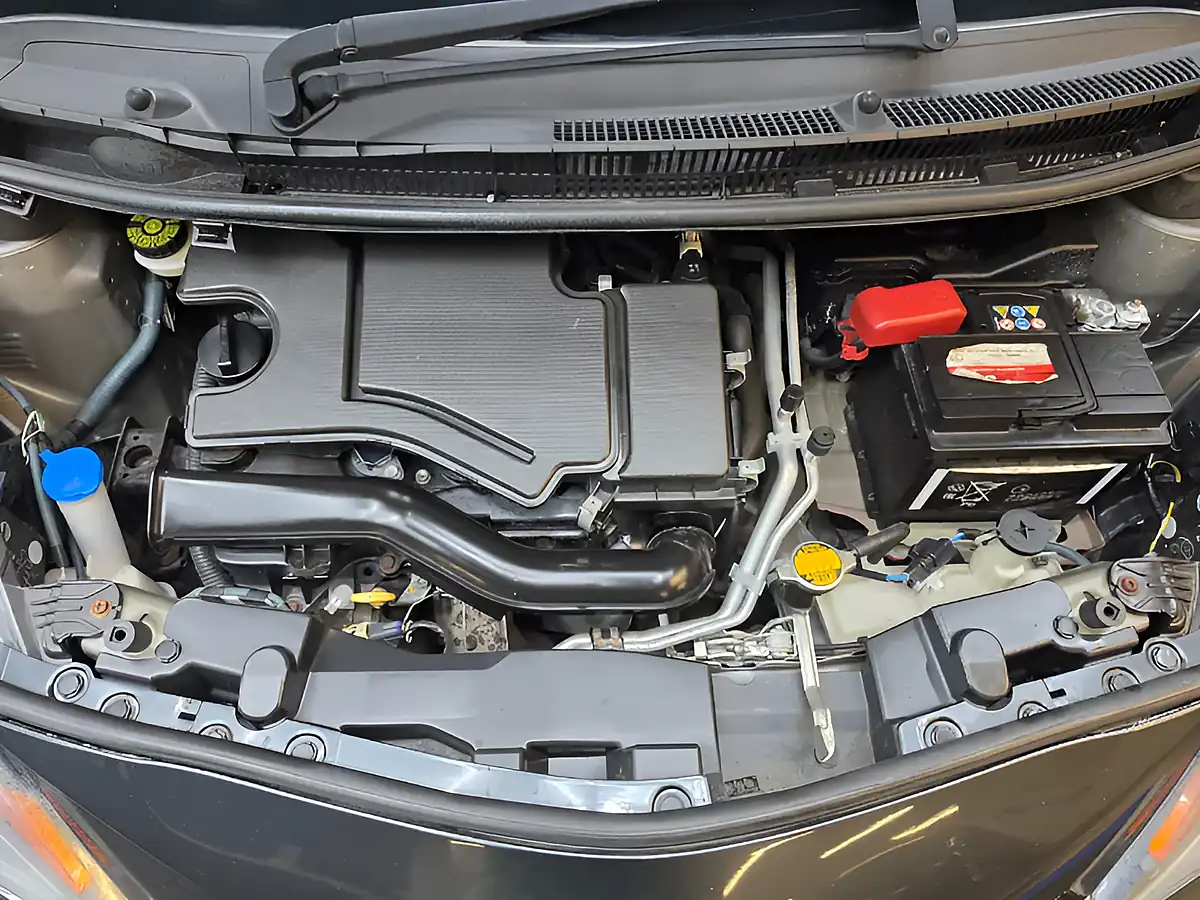 Used 2015 Toyota Aygo X-Pression Grey - Interior and Exterior details 20