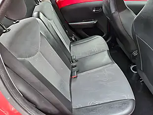Used 2015 Toyota Aygo X-Pression Red - Interior and Exterior details 11