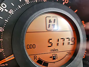 Used 2015 Toyota Aygo X-Pression Red - Interior and Exterior details 8
