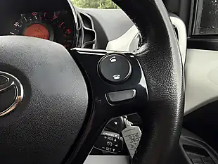 Used 2015 Toyota Aygo X-Pression White - Interior and Exterior details 18