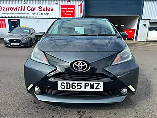 Used 2015 Toyota Aygo X-Pression X-Wave Grey - Interior and Exterior details 2