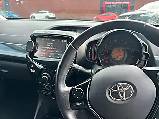 Used 2015 Toyota Aygo X-Pression X-Wave Grey - Interior and Exterior details 9
