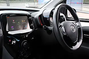 Used 2015 Toyota Aygo X-Pression X-Wave White - Interior and Exterior details 13
