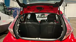 Used 2015 Toyota Aygo X-Pression X-Wave X-Shift Red - Interior and Exterior details 9