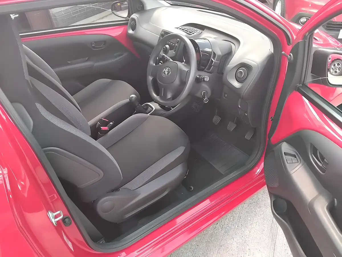 Used 2015 Toyota Aygo X Red - Interior and Exterior details 10